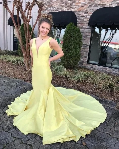 Glamorous Yellow Mermaid Prom Dress Sexy Deep V-Neck Satin Sweep Train Formal Evening Dresses ,DS4064