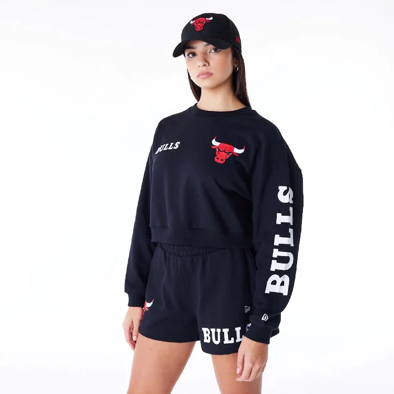 Chicago Bulls Womens NBA Wordmark Black Crop Crew Neck Sweatshirt